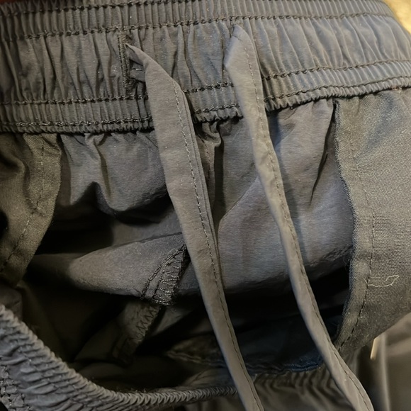 BDG Urban Outfitters Jess Nylon Track Short Size Small - Picture 6 of 7